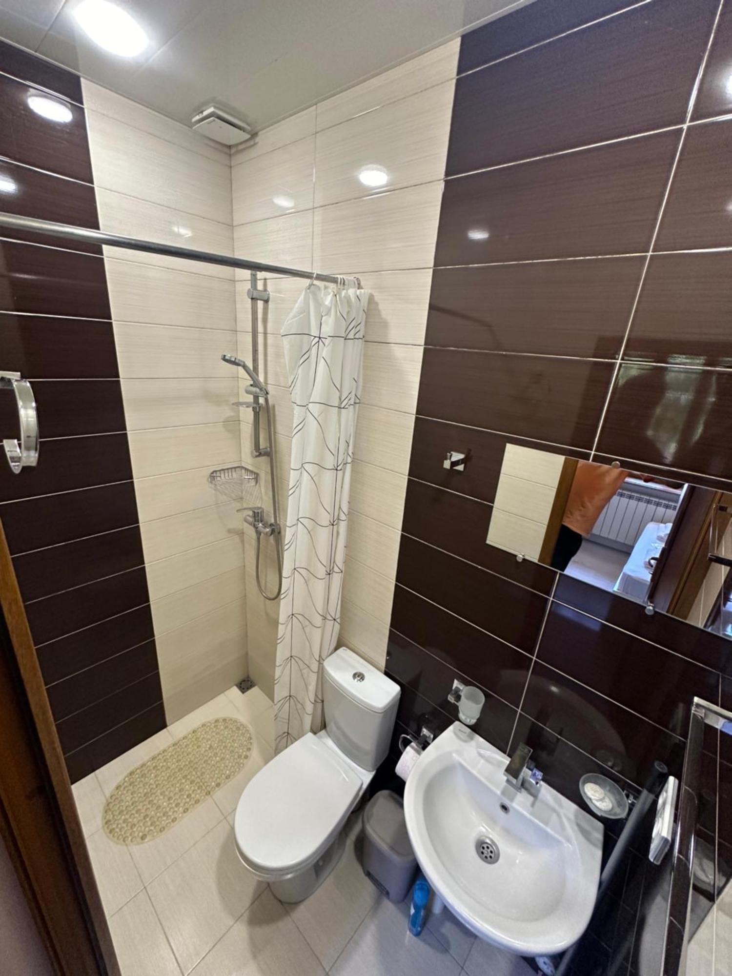 Ygg Erevan & Tours Экстерьер фото